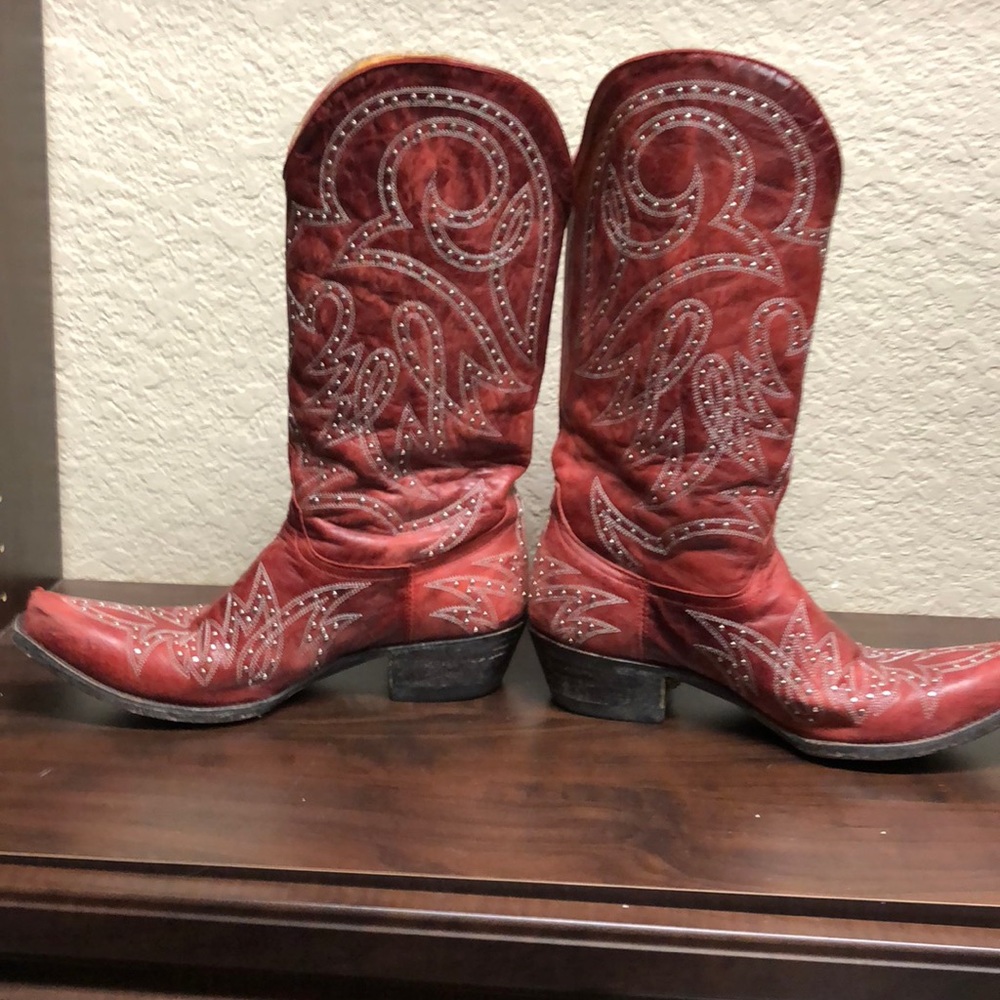 Old Gringo studded red cowboy boots - Picture 2 of 5